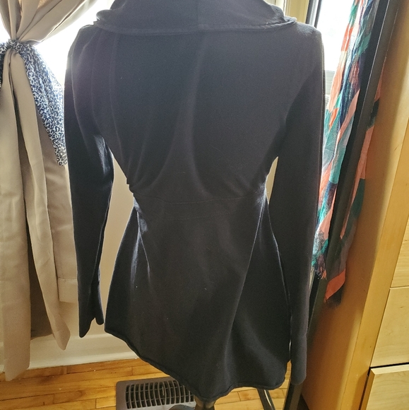 Maternity sweater - Picture 2 of 3